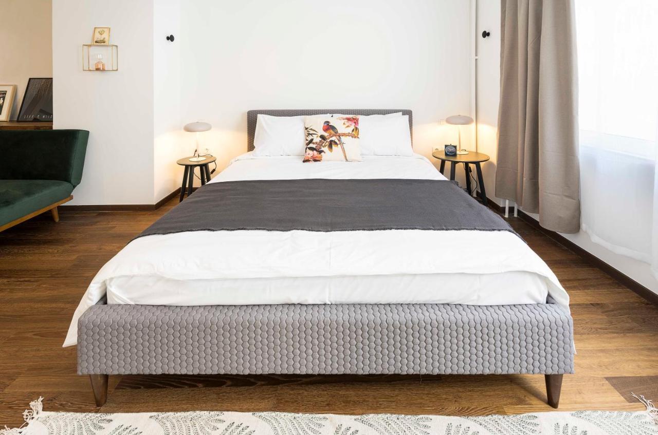 Athens' Best Location- Stunning & Spacious Studio 외부 사진