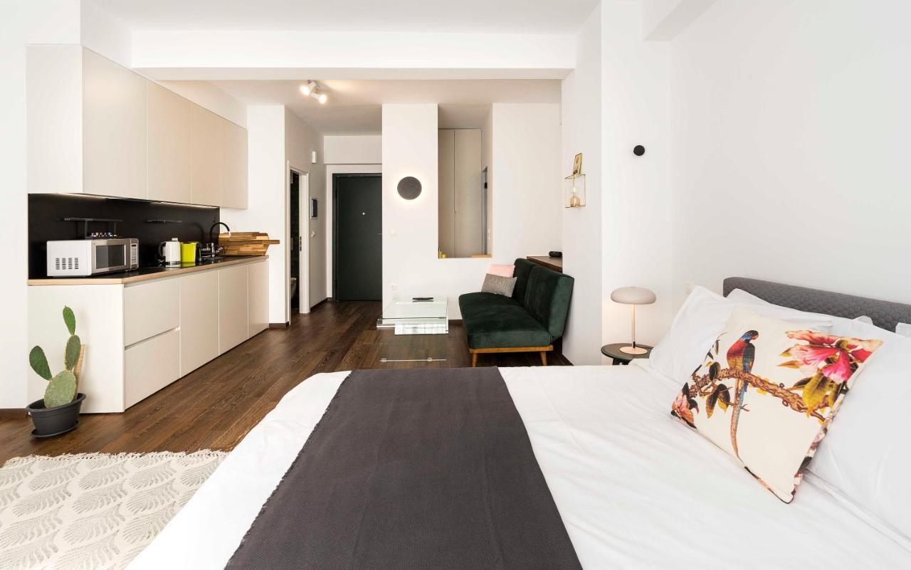 Athens' Best Location- Stunning & Spacious Studio 외부 사진